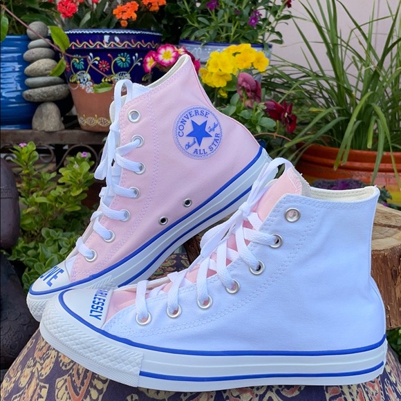 💙New “LOVE FEARLESSLY” Pink & White Converse 7.5 - Picture 3 of 16